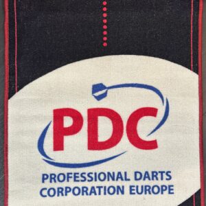 Dartteppich schwarz mit roter Abwurflinie und PDC Logo